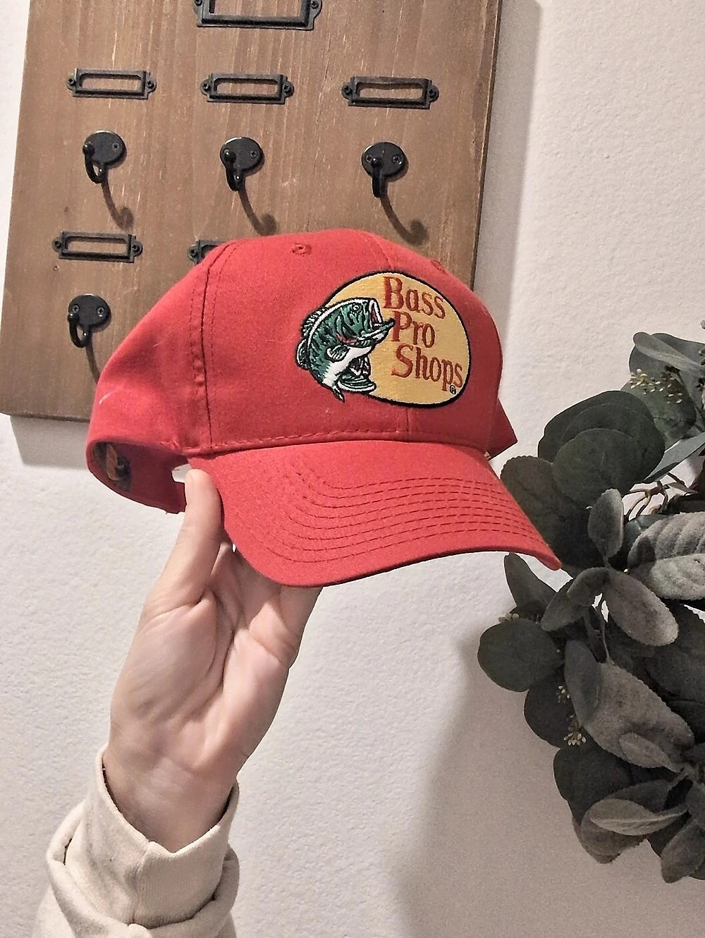 Bass Pro Shops Throwback Logo Twill Cap Red
